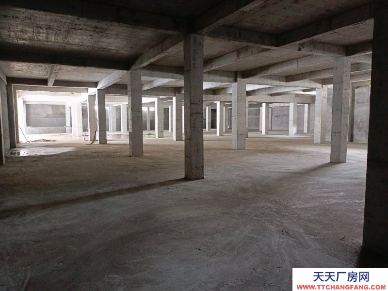 重慶涪陵 磚混結(jié)構(gòu)，層高4.5米，公路邊，交通方便