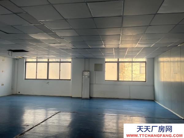 南京市鼓樓潤豐市場倉庫辦公樓