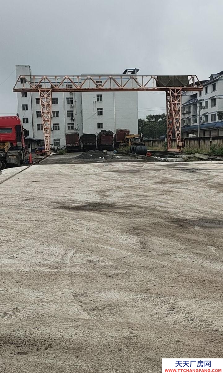 重慶大足郵亭工業(yè)園硬化場地出租有動(dòng)力電