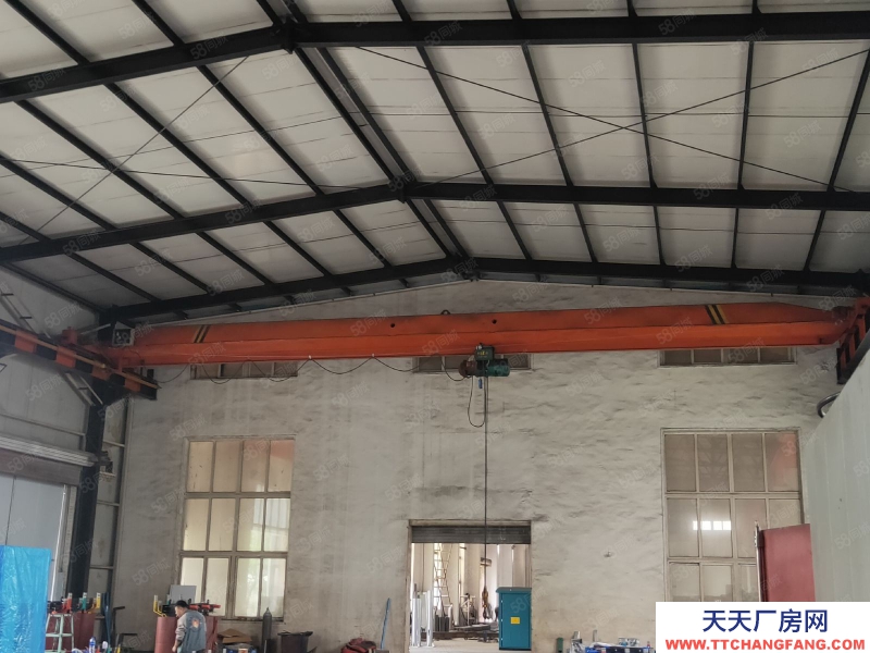 出租陵園街廠房2600平,獨門獨院,吊車10噸,可進大車