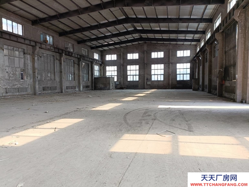 (出租) (有供暖)皇姑區(qū)二環(huán)外廠房庫房2500平辦公70平出租。