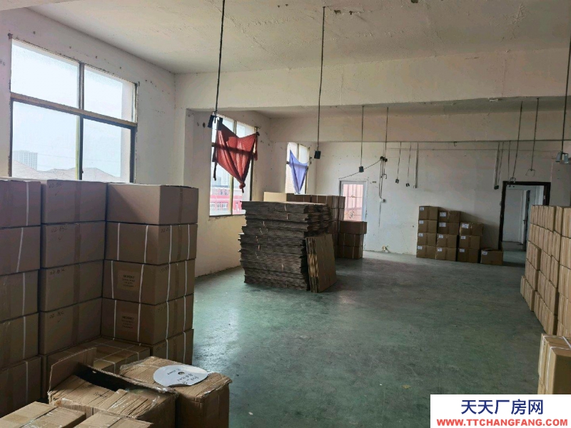 (出租) 南昌青山湖區(qū)可做電商 面積大小剛剛好 周邊工人好找