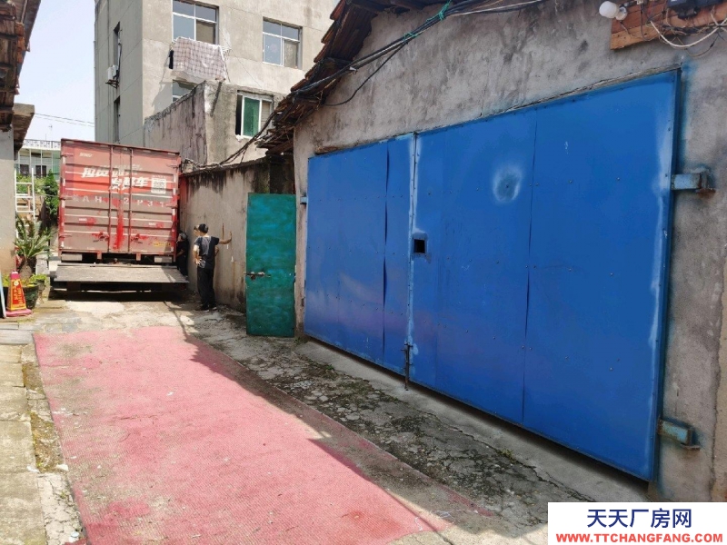 (出租) 南昌東湖區廠房1000平。可分租。進大車,距市中心5車程