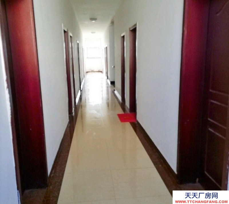 (出租) 配有三相電,臨307國道,可做門面。價格面議