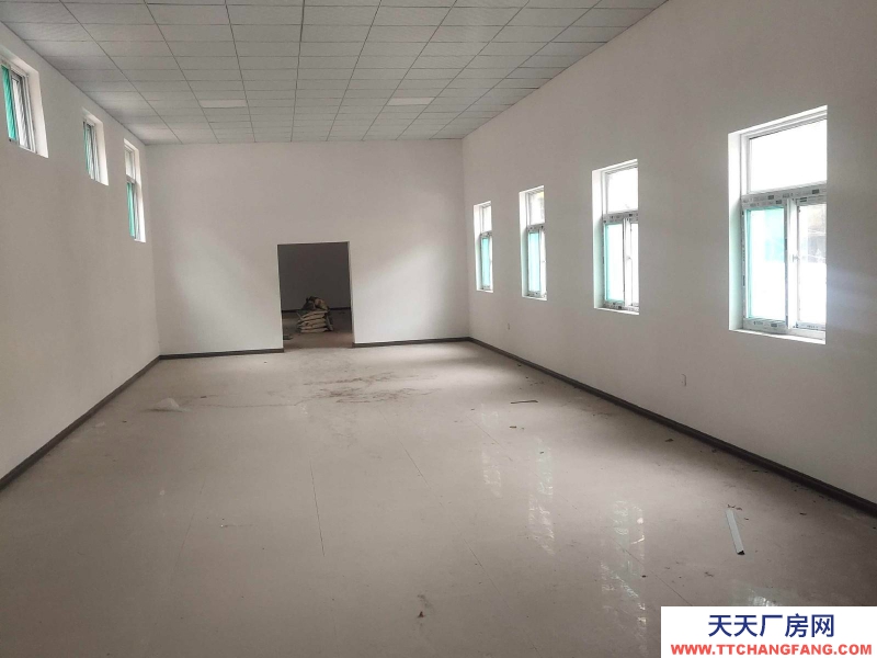 (出租) 獨立院落里面的廠房，新裝修，三相電