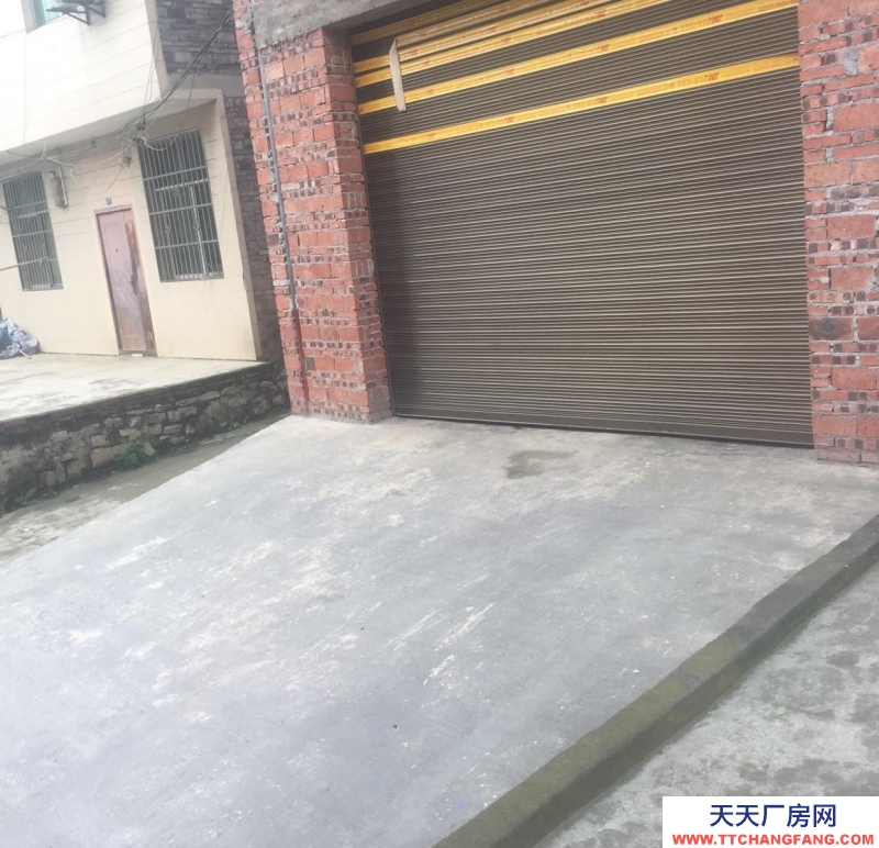 重慶南川東城東勝億聯房屋、 倉庫 150平米，有車位