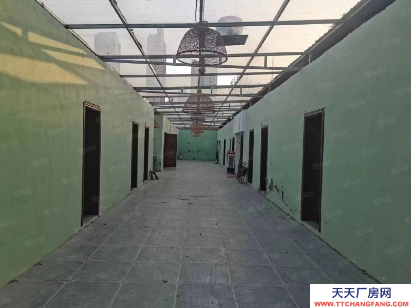 石家莊 欒城區(qū) 南三環(huán) 卓達(dá)太陽(yáng)城附近8畝獨(dú)院出租