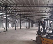 (出租) 武漢青山出租青山與洪山交界 武漢高鐵站后面 鋼構(gòu)倉庫 個人400平米