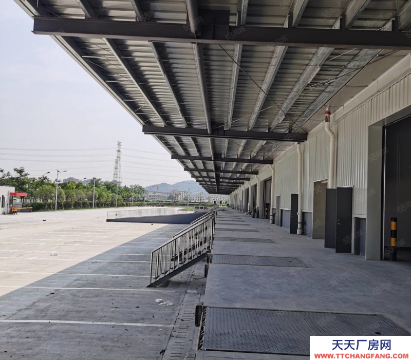 杭州拱墅區(qū)(出租) 高速出口附近120000萬方廠房月臺倉庫可分租