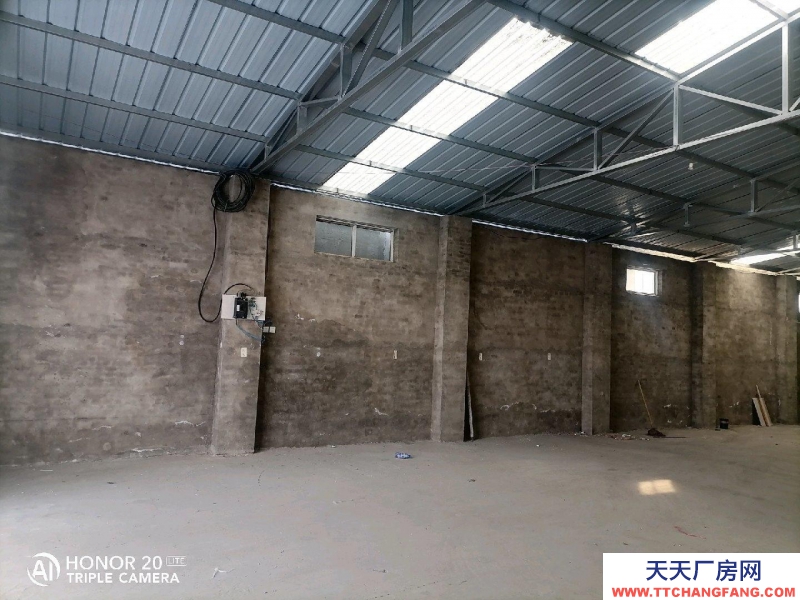 石家莊 元氏 能進(jìn)中小型貨車，內(nèi)有動(dòng)力電，可用于生產(chǎn)