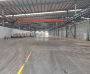 (出租) 武漢漢南通江二路鋼構(gòu)8700平廠房出租