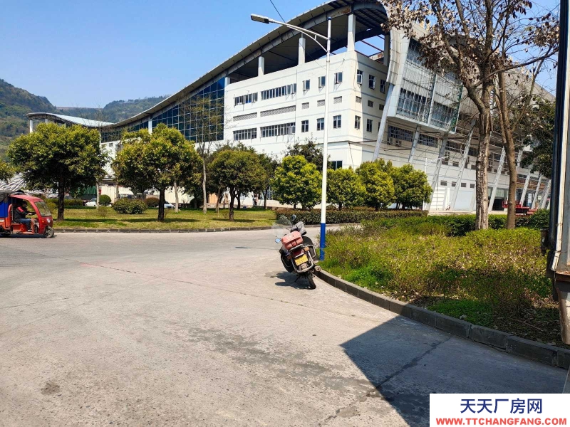 (出售) 出售重慶萬州五橋42000平3層3房屋