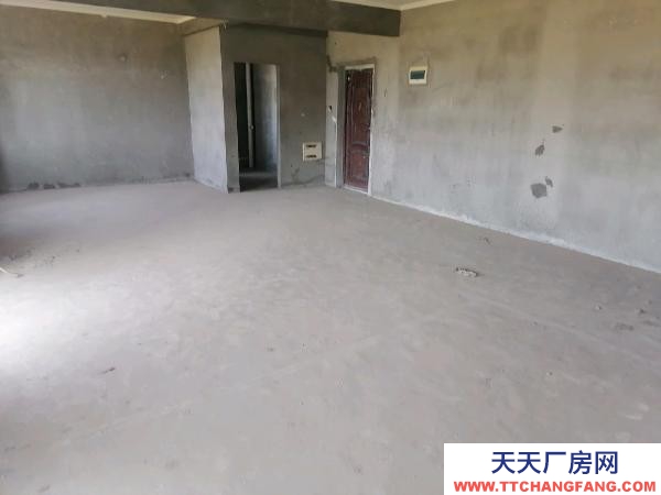 (出租) 武漢漢南四室兩廳兩衛(wèi)的商品房結(jié)構(gòu)，進(jìn)出方便，簡(jiǎn)裝130平