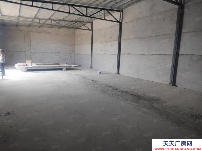 石家莊 藁城區西外環與307國道交口 廠房辦公樓出租