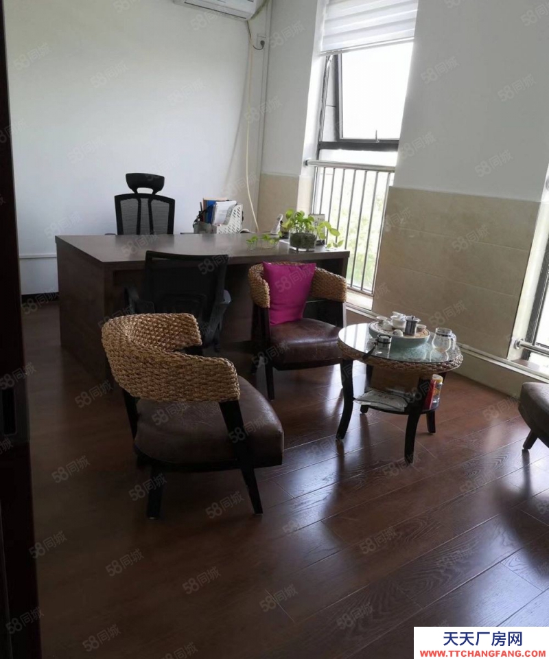 重慶璧山高新區工業園精裝修廠房，大車進出方便