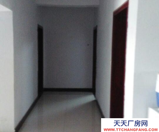 (出租) 鄭州二七位于櫻桃溝，私家獨院，三層每層400平方。