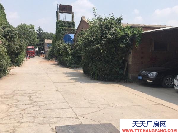 (出租) 鄭州中原老工廠大院24小時門衛(wèi),監(jiān)控,水電網(wǎng)絡(luò)齊全,廠房倉庫分租