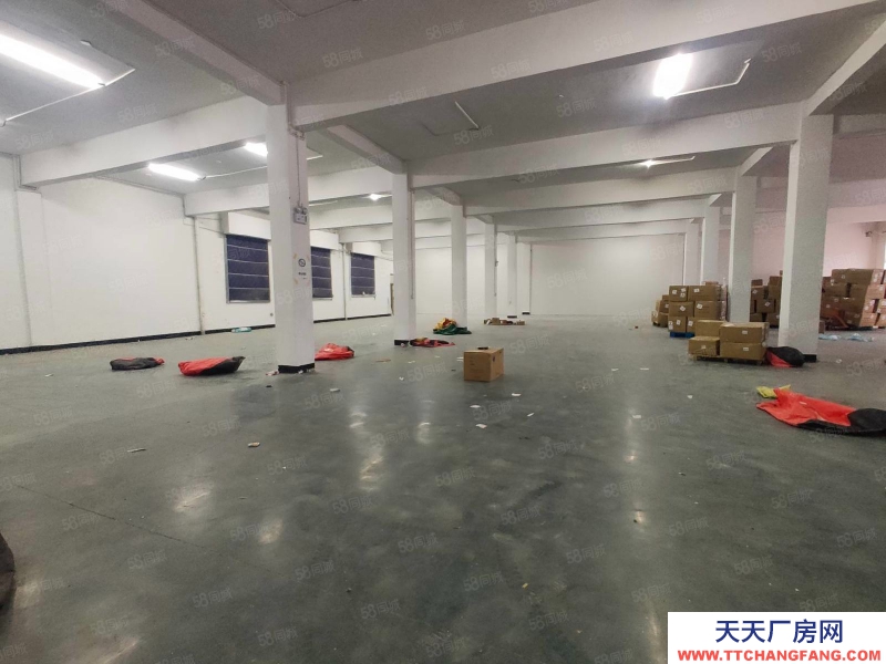 杭州上城(出租) 同協(xié)路附近廠房,一樓1200方二樓2000方可分割,業(yè)態(tài)不限