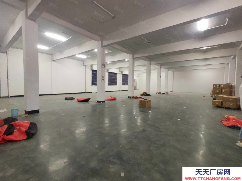 杭州上城(出租) 同協(xié)路附近廠房,一樓1200方二樓2000方可分割,業(yè)態(tài)不限