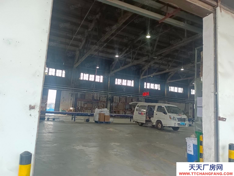 青島市北1500平大面積廠房,地面平整,層高12米,可做體育類