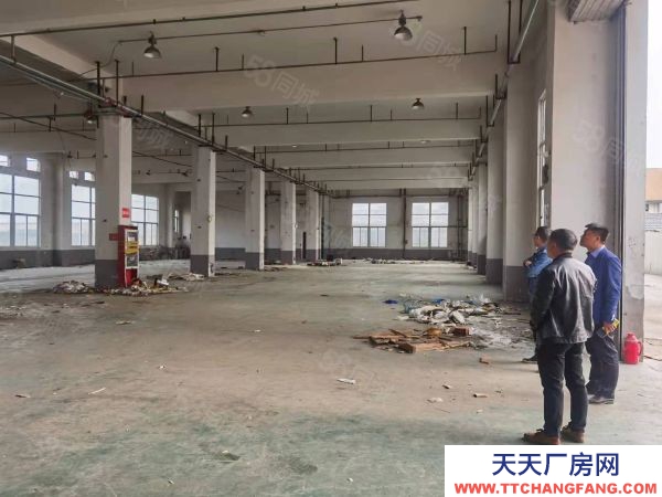 南京市 六合雄州1500平丙類廠房,貨車半掛可以進(jìn)