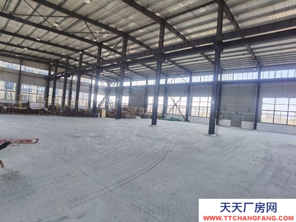 南京市六合區金牛湖街道1300平，能做倉儲加工交通便利，能進出大車