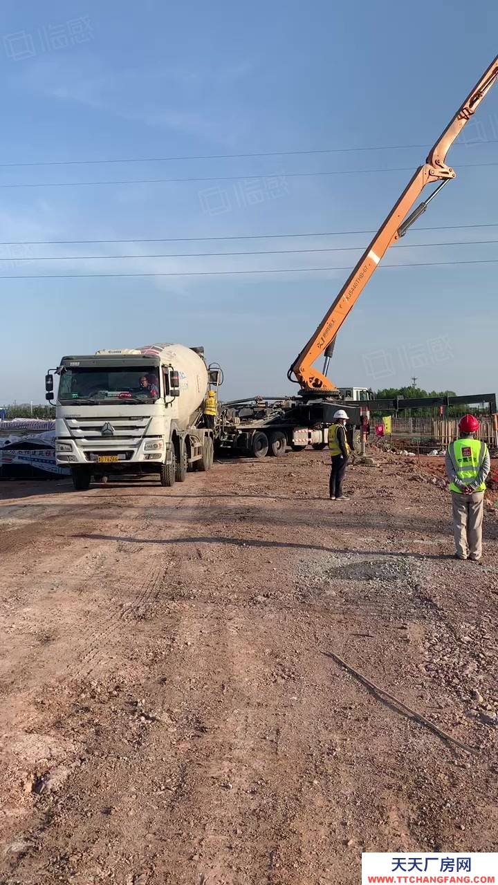 青島市北萊西經(jīng)開區(qū),獨(dú)棟廠房2400出售,緊鄰高速口,,大產(chǎn)權(quán)可貸款