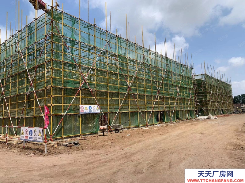 青島市北萊西經(jīng)開區(qū),獨(dú)棟廠房2400出售,緊鄰高速口,,大產(chǎn)權(quán)可貸款