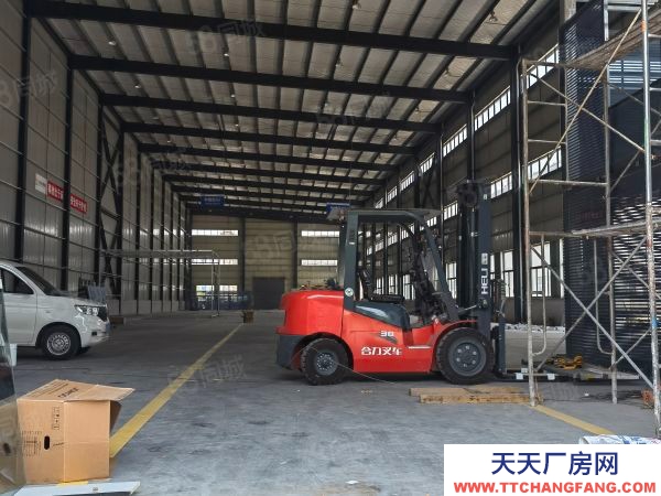 南京市六合區(qū)江北新區(qū)六合大廠街道獨(dú)棟5000平單一層標(biāo)準(zhǔn)廠房可分租