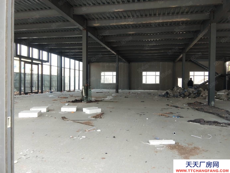 青島市北金華路 純一層900平 進(jìn)出大車方便 層高9米