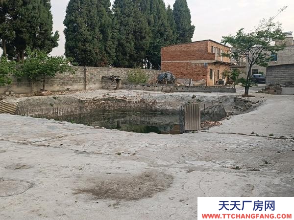 (出租) 本廠房適合加工、倉庫、停車位等多型運用，也合適作為農家樂