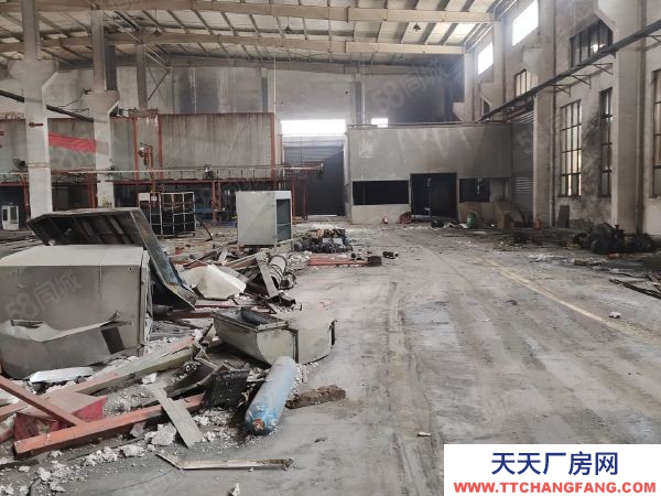 南京市雨花臺區(qū)火車頭式單層廠房4000平，辦公1000平，層高12