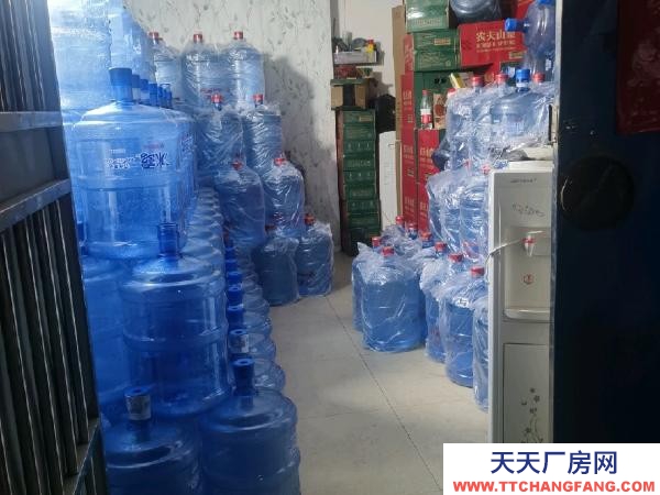 南京市雨花臺(tái)區(qū) 一樓好房 可放物住人