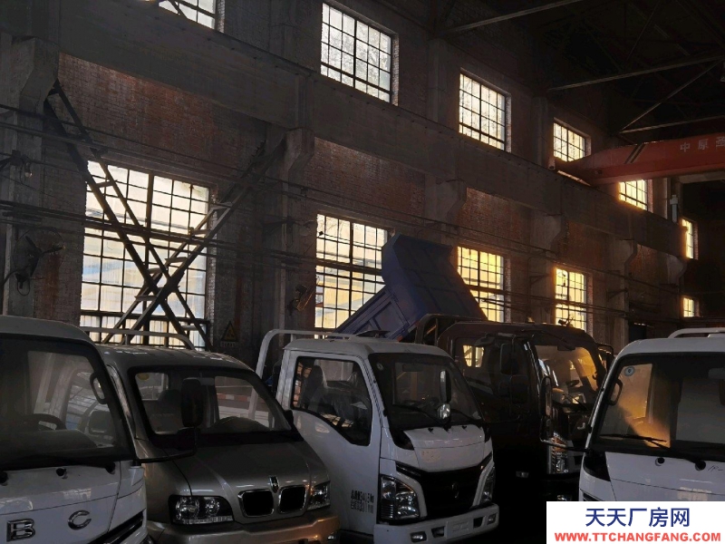 (出租) 磚混結構有5噸吊。照明好,窗戶完整。緊鄰二環有地鐵!