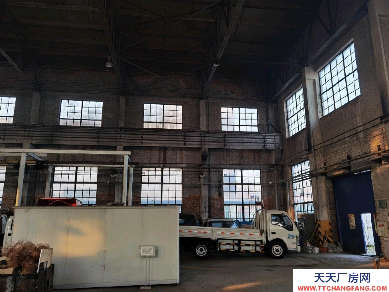 (出租) 磚混結構有5噸吊。照明好,窗戶完整。緊鄰二環有地鐵!