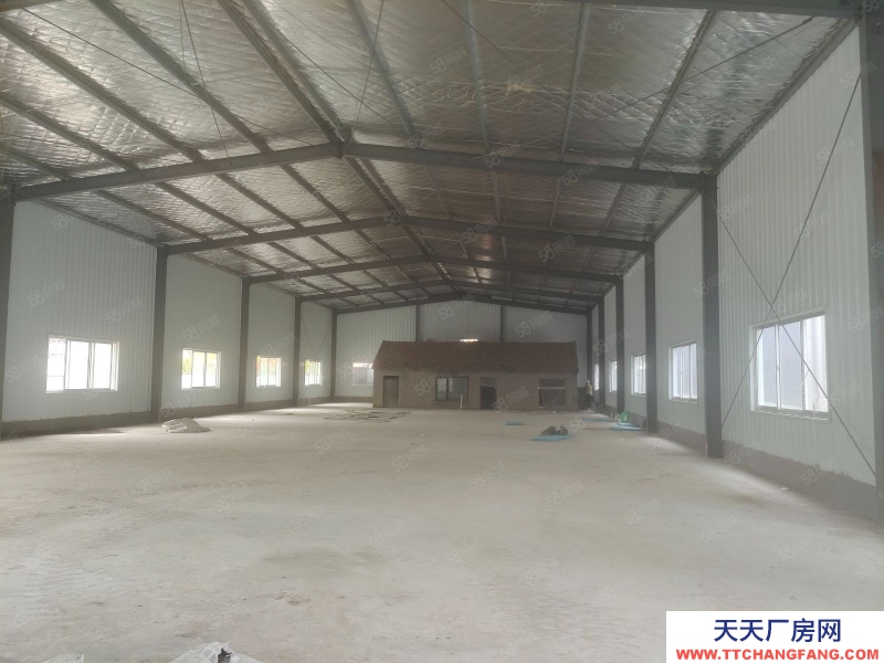 青島黃島靈山衛獨門獨院倉庫出租，900平方，