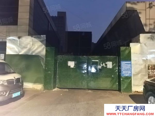 南京市建鄴區(qū)南湖東路 長虹路 一樓倉庫 大車可以進(jìn)出