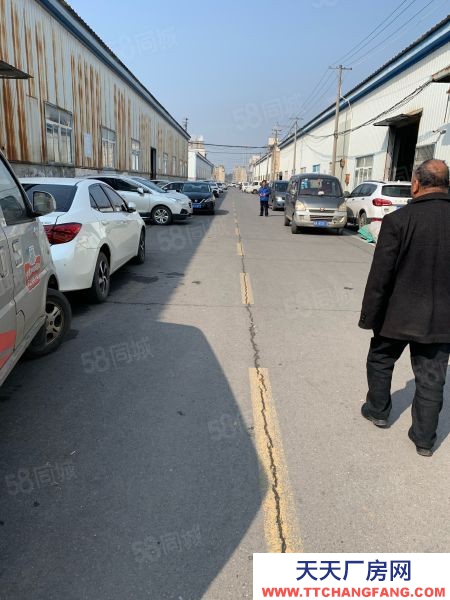 長沙市雨花區 天際嶺隧道口4000平方倉庫出租