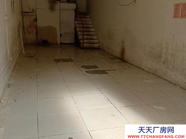 (出租) 南昌新建區(qū)樓上可辦公或居家，下面可做倉庫等。