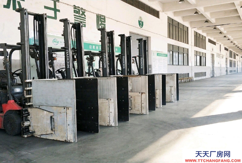 (出租) 合肥包河4萬平高標(biāo)準(zhǔn)倉庫可改造可分租