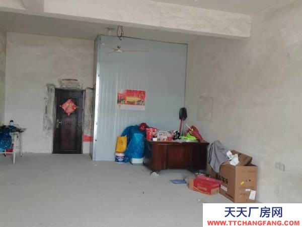 (出租) 南昌縣可以做倉庫，可做門面，能進車