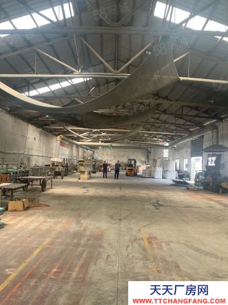 長沙市天心區 湖南鋼材市場廠房1300平米出租 可以分租