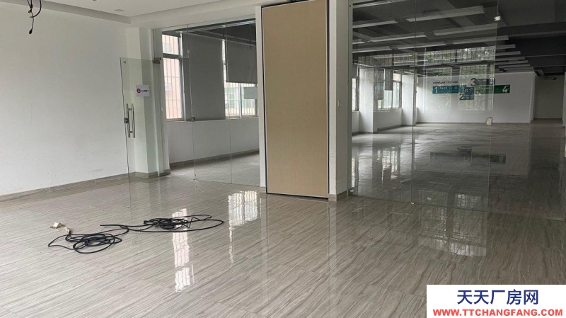 (出租) 深圳羅湖新秀工業區9棟二樓出租戶型方正采光好