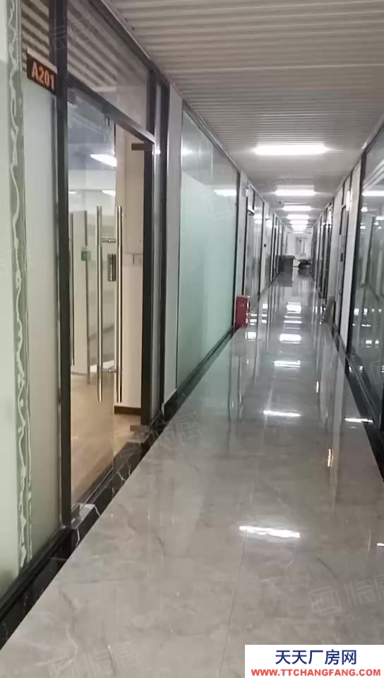 (出租) 深圳近羅湖布吉物業(yè)直租廠房倉儲(chǔ)180平1樓7200元