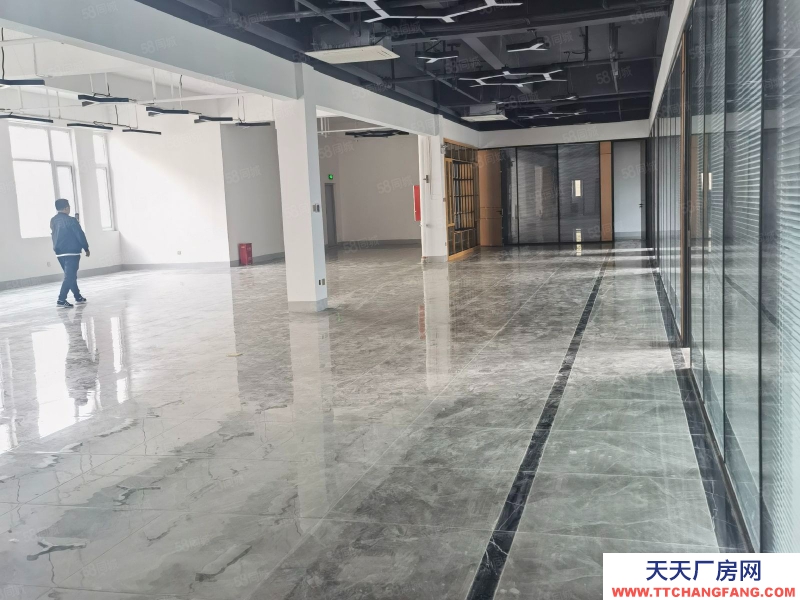 青島城陽出售廠房流亭小面積600800平,可研發(fā)倉儲辦公首付低