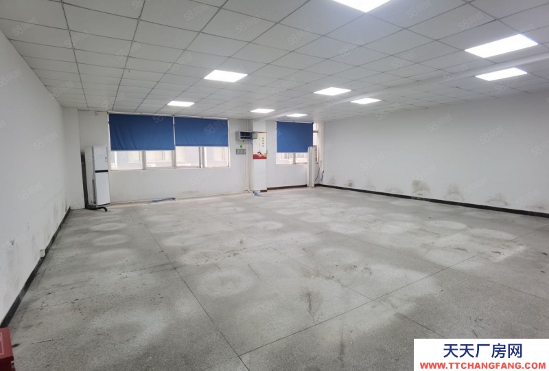 (出租) 南山西麗地鐵口300米,800平標準廠房出租,性價比高。