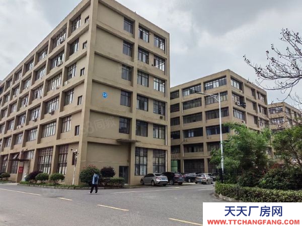 長沙市天心區(qū)   天心區(qū)雨花區(qū)一樓8.5m 價格便宜 倉庫電商集中 進(jìn)掛車