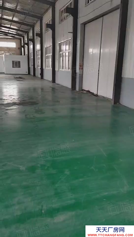 青島即墨通濟新區標準廠獨院2500平廠房出租交通方便，位置優越