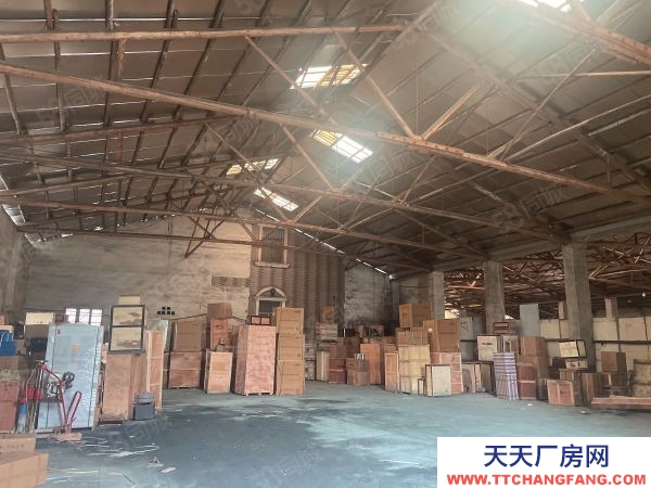 長(zhǎng)沙市天心區(qū) 南圫街道500平米1000平米倉(cāng)庫(kù)出租