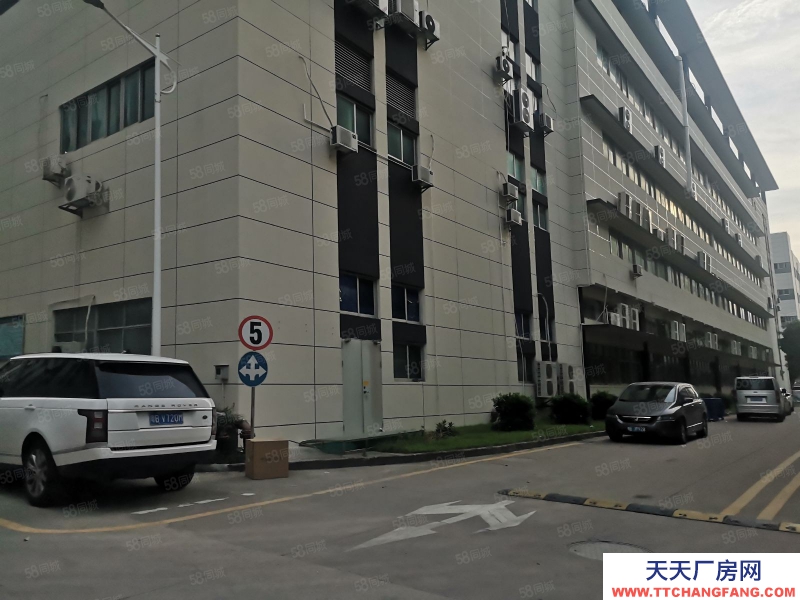 (出租) 深圳寶安福永橋頭新出廠房2400平米帶豪華裝修招租